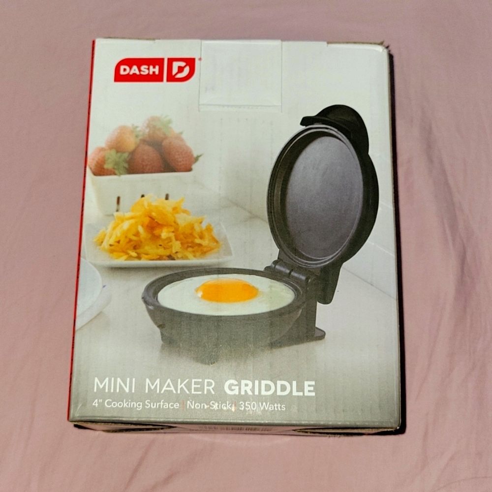 Mini Maker Griddle - Picture 3 of 5